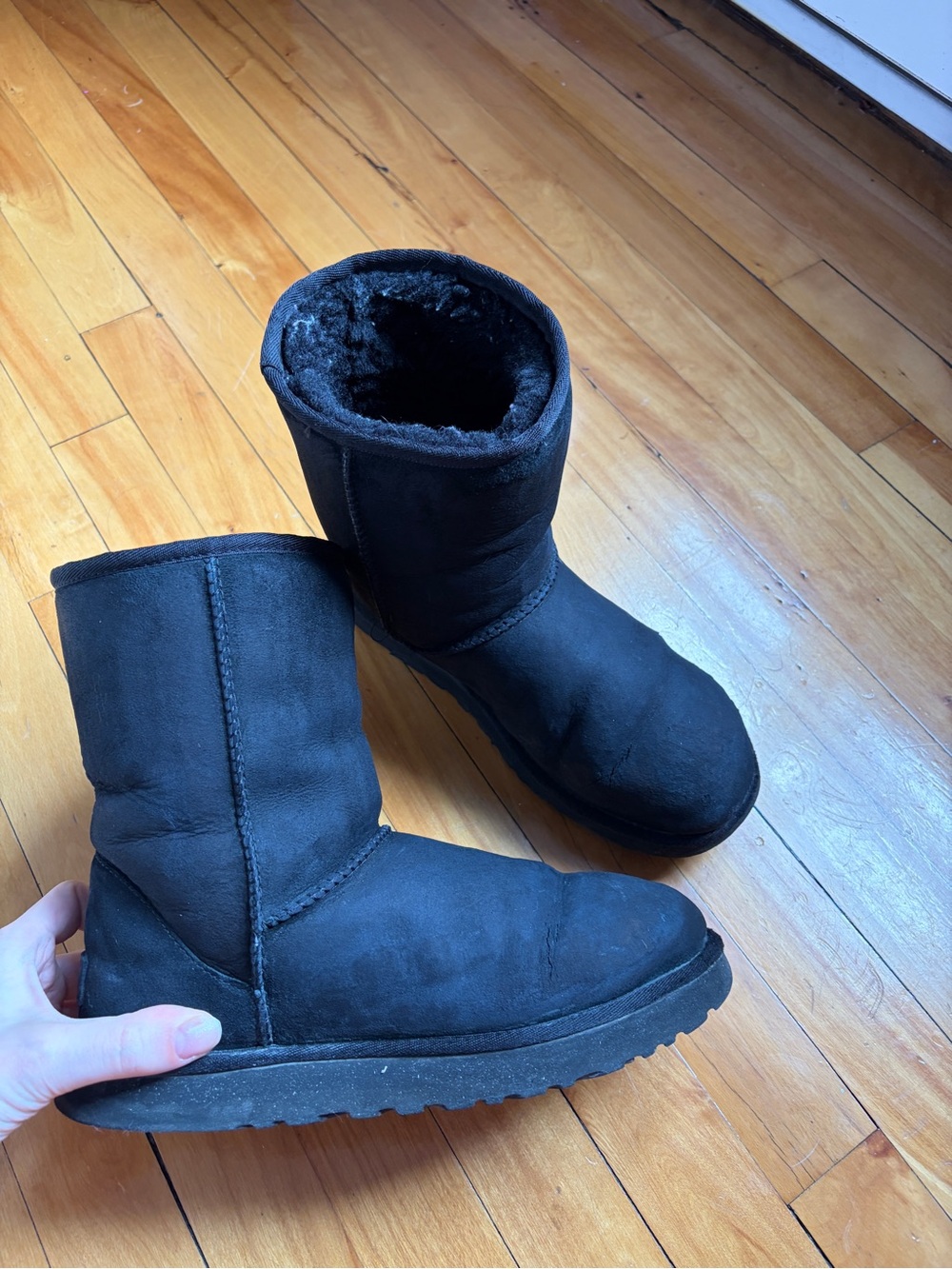 Black UGG boots classic short